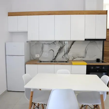 Appartamento A Parti Apartments *