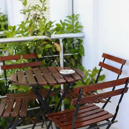 A Parti Apartments *