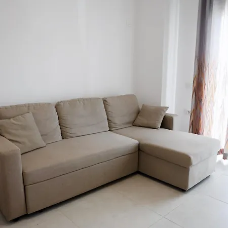 Golem Central Apartments Apartment