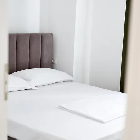 Appartamento A Parti Apartments *