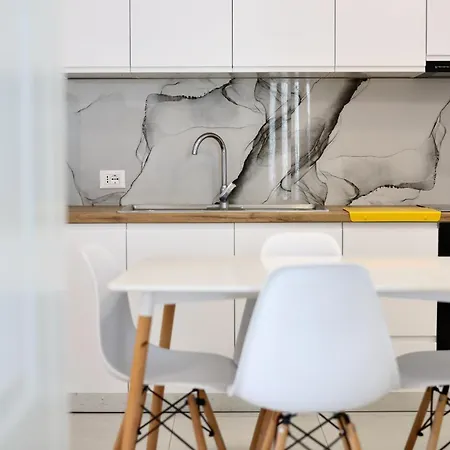 A Parti Apartments * Golem (Tirana)