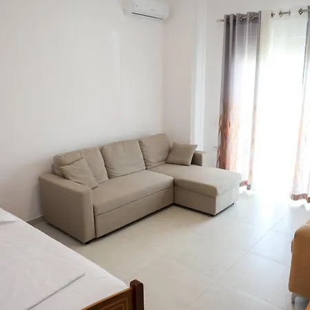 Appartamento A Parti Apartments Golem (Tirana)