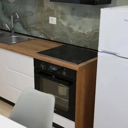 A Parti Apartments Golem (Tirana)