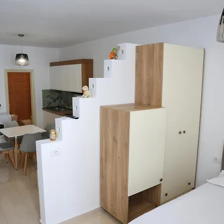 Appartamento A Parti Apartments *