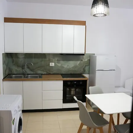 Appartamento A Parti Apartments Golem (Tirana)