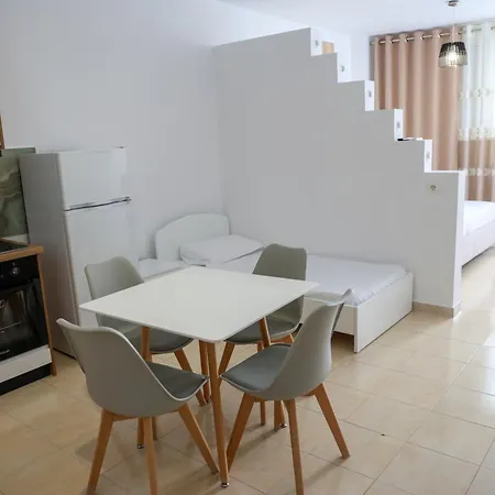 A Parti Apartments Appartamento *