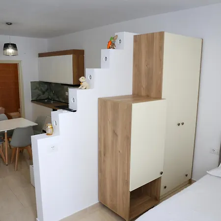A Parti Apartments *