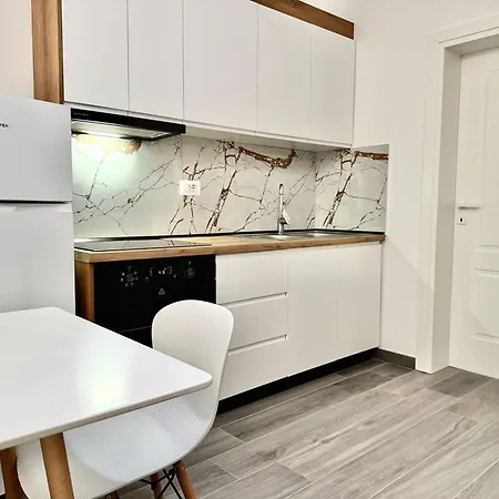 Golem Central Apartments * Golem (Tirana)